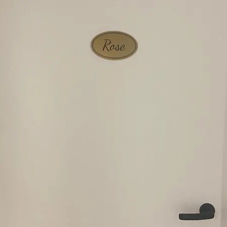 Πανσιόν Casa Rella - Rose Μπολόνια